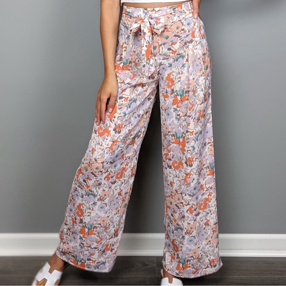 Lili Sidonio Floral Wide-Leg Pants in Coral